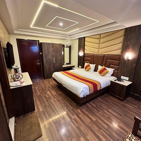 Victory Hotel And Restaurant By Gs Hospitality Shimla Esterno foto
